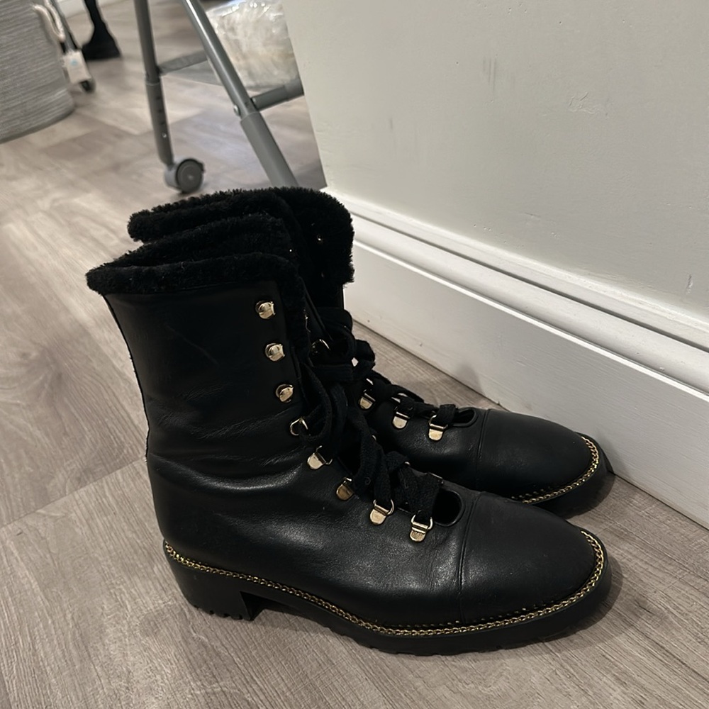 Stuart Weitzman Kolbie Booties - image 6